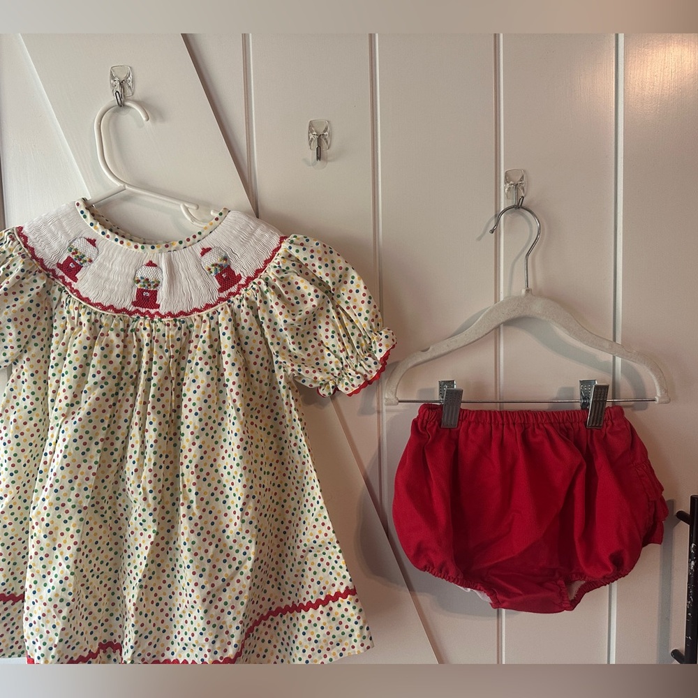 Sweet Magnolia Smocks 3T Matching set